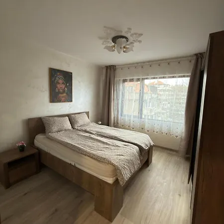 Apartment Diamond - Next To Grand Mall Varna